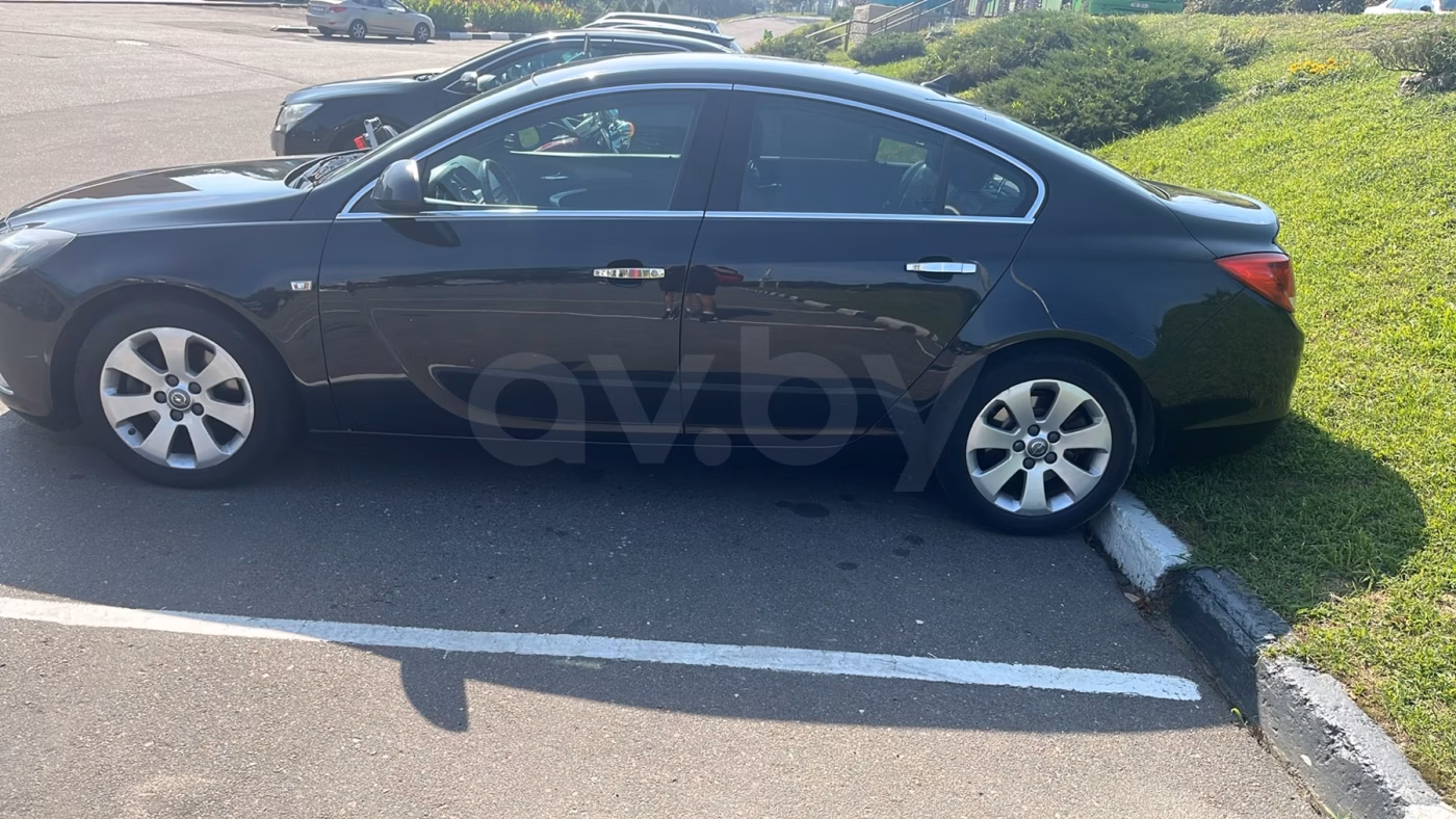Opel Insignia фото 10