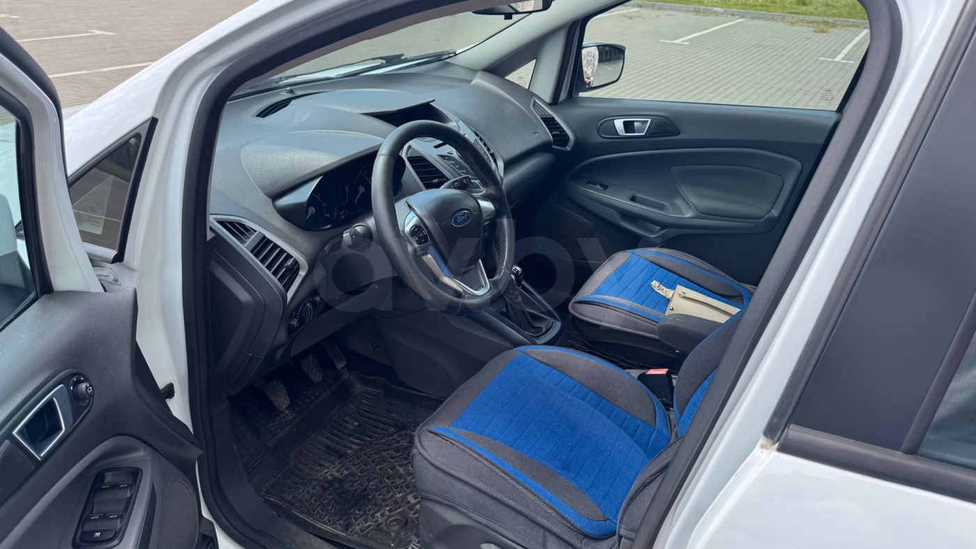 Ford EcoSport фото 9