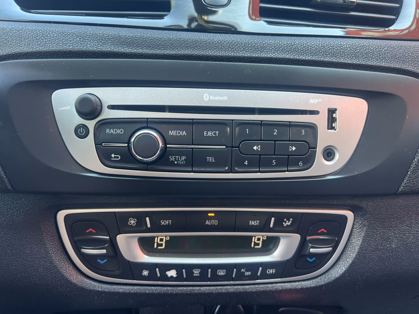 Renault Grand Scenic фото 21