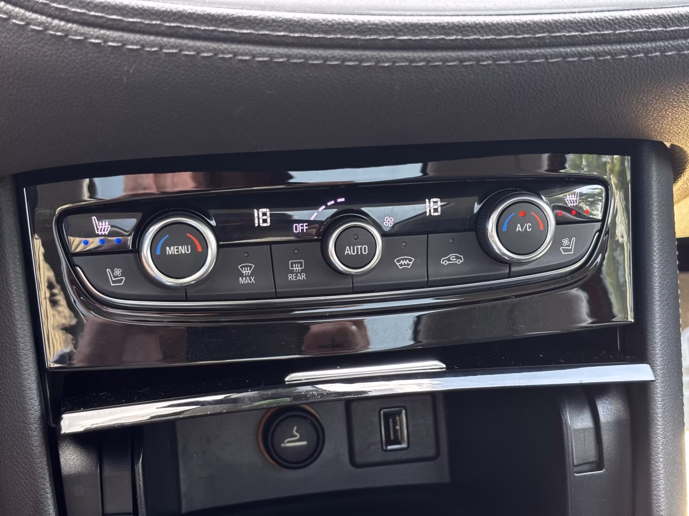 Opel Grandland X фото 16