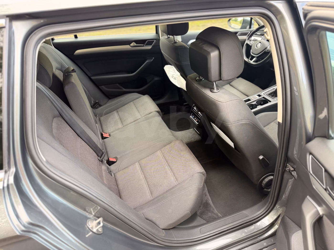 Volkswagen Passat фото 19