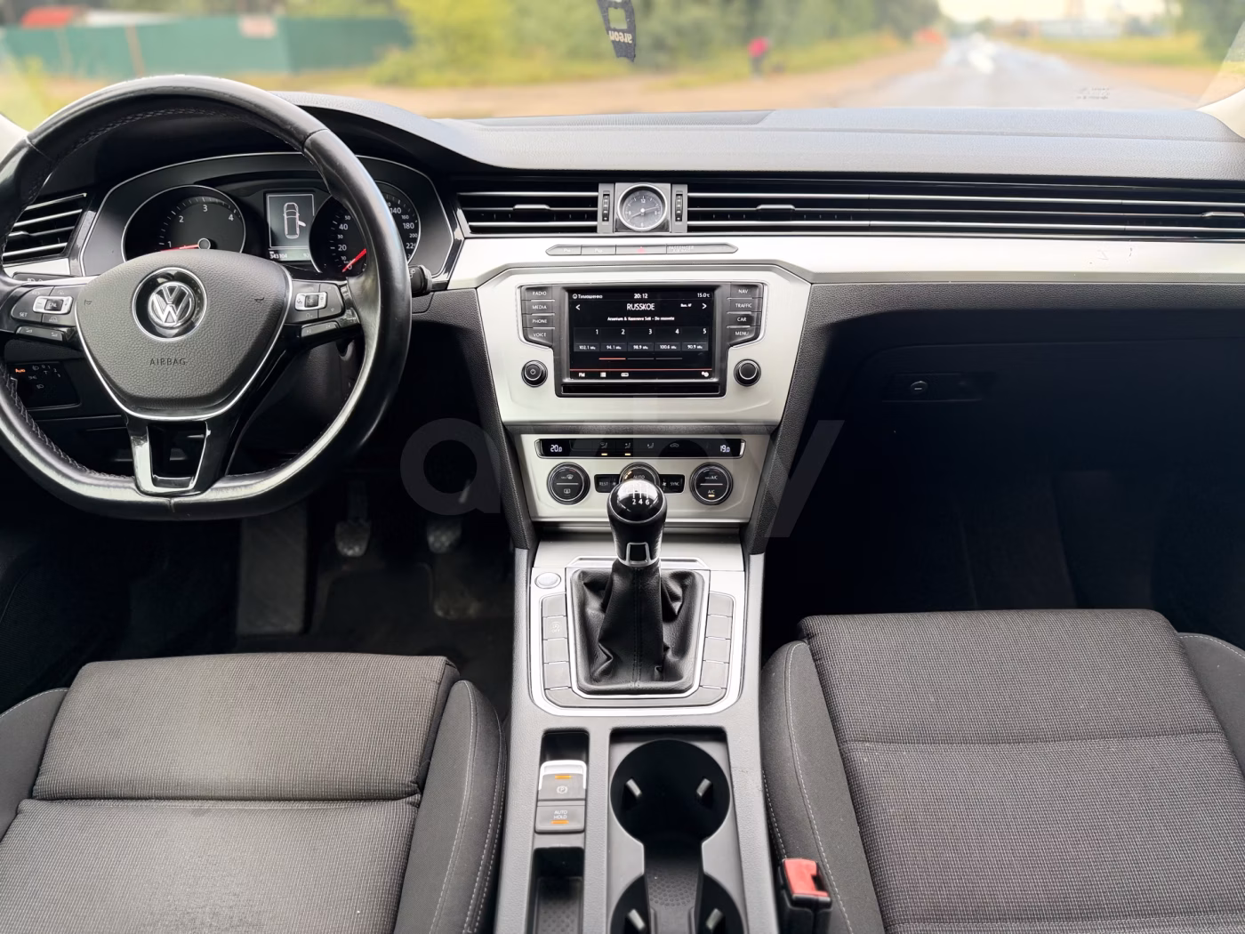 Volkswagen Passat фото 17