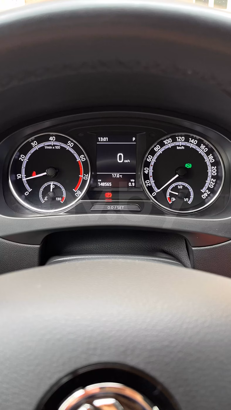 Skoda Rapid фото 12