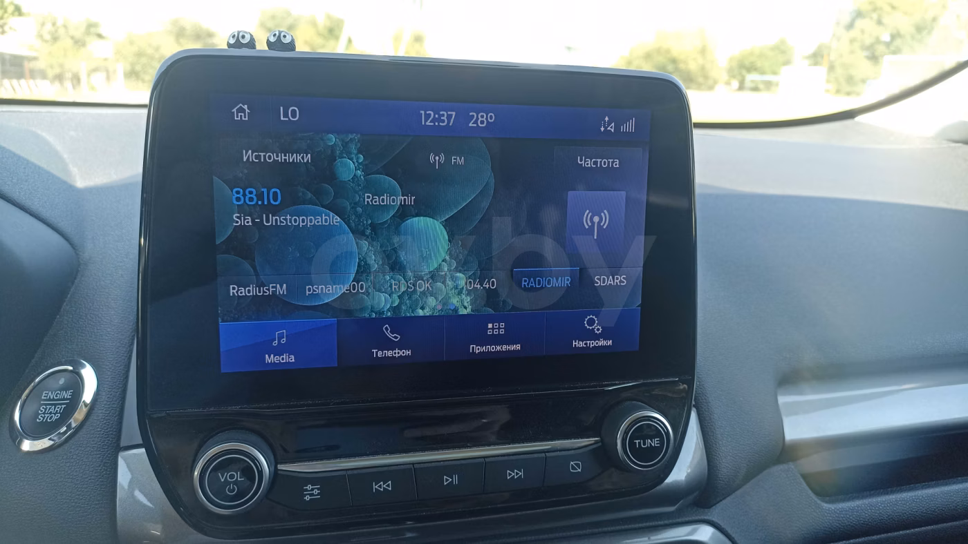 Ford EcoSport фото 7