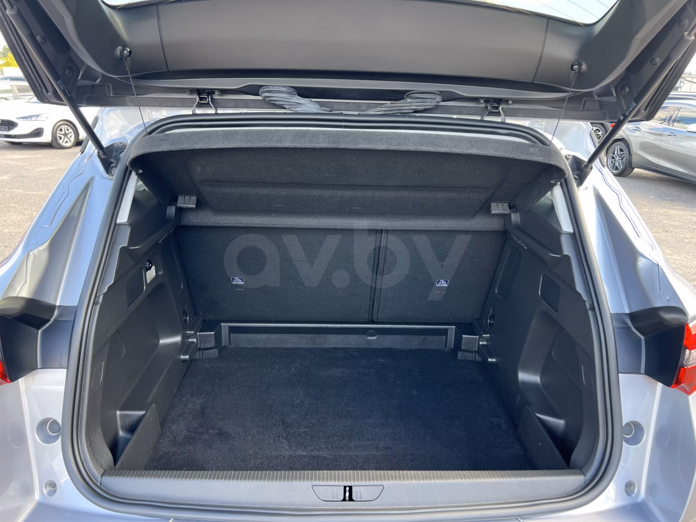 Opel Grandland X фото 16