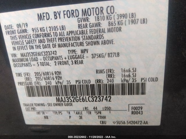 Ford EcoSport фото 11