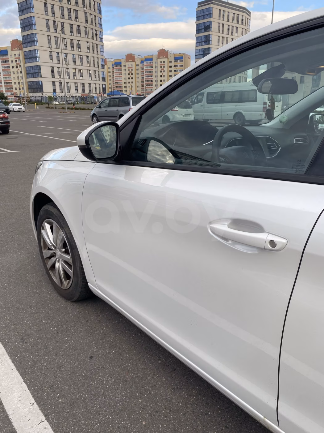 Peugeot 308 фото 7