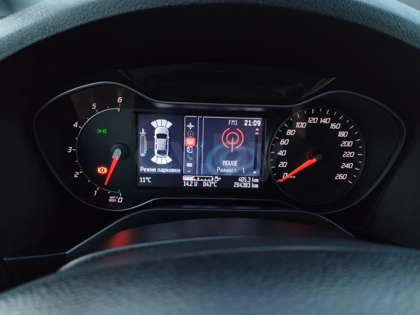 Ford S-MAX фото 17
