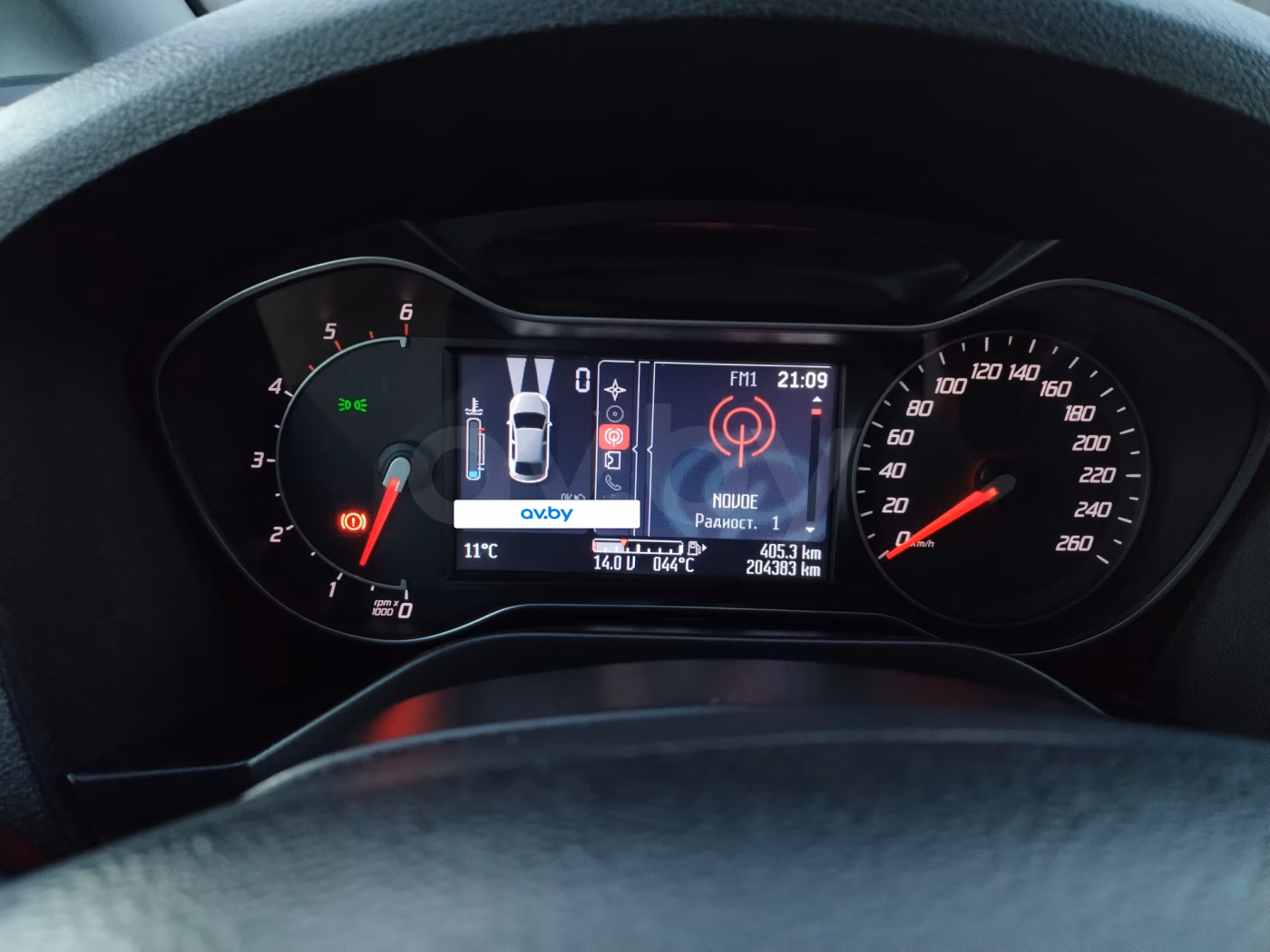 Ford S-MAX фото 18
