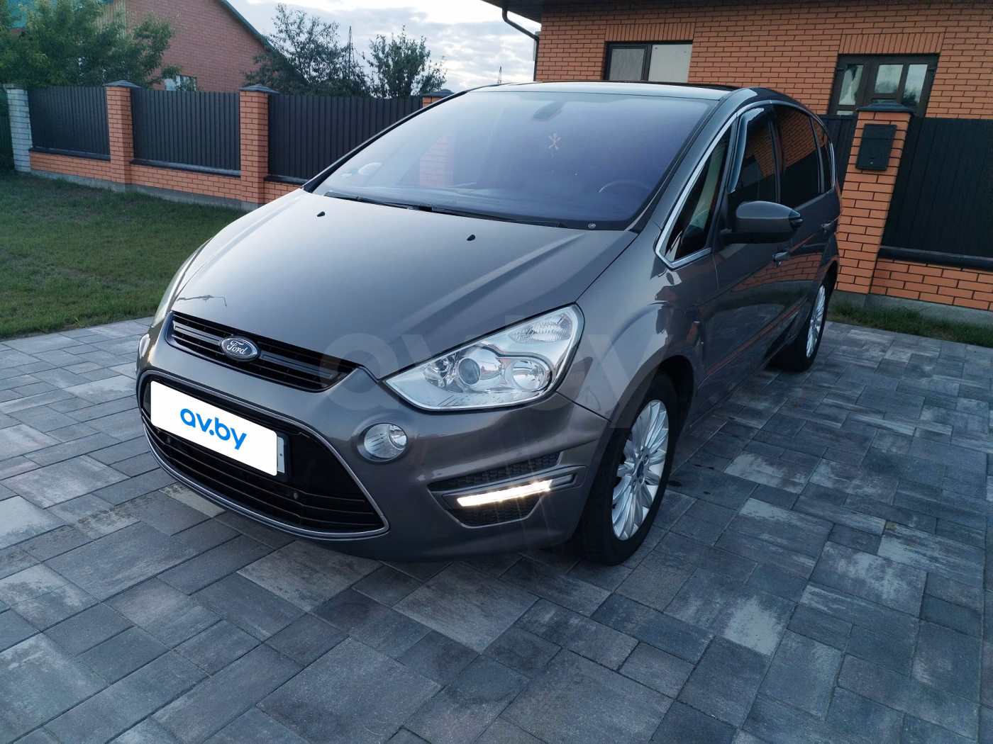 Ford S-MAX