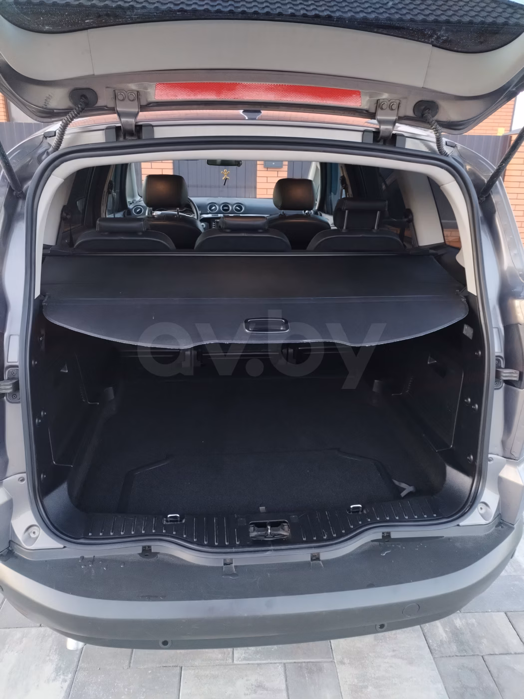 Ford S-MAX фото 13