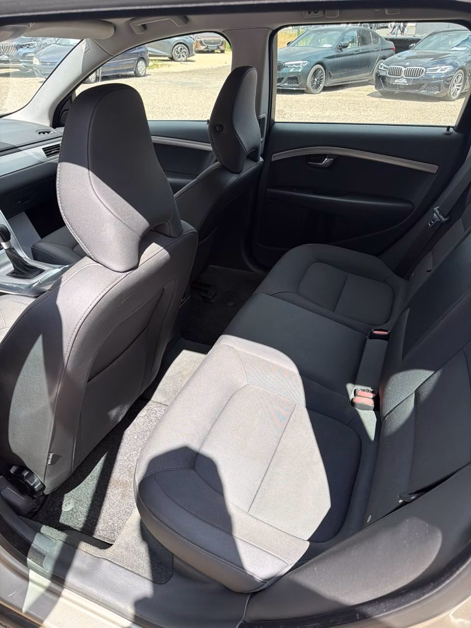 Volvo V70 фото 12