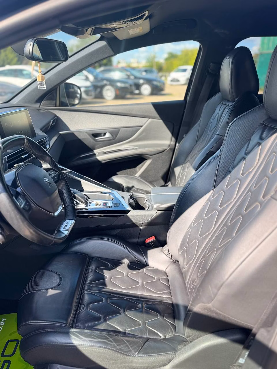 Peugeot 3008 фото 8