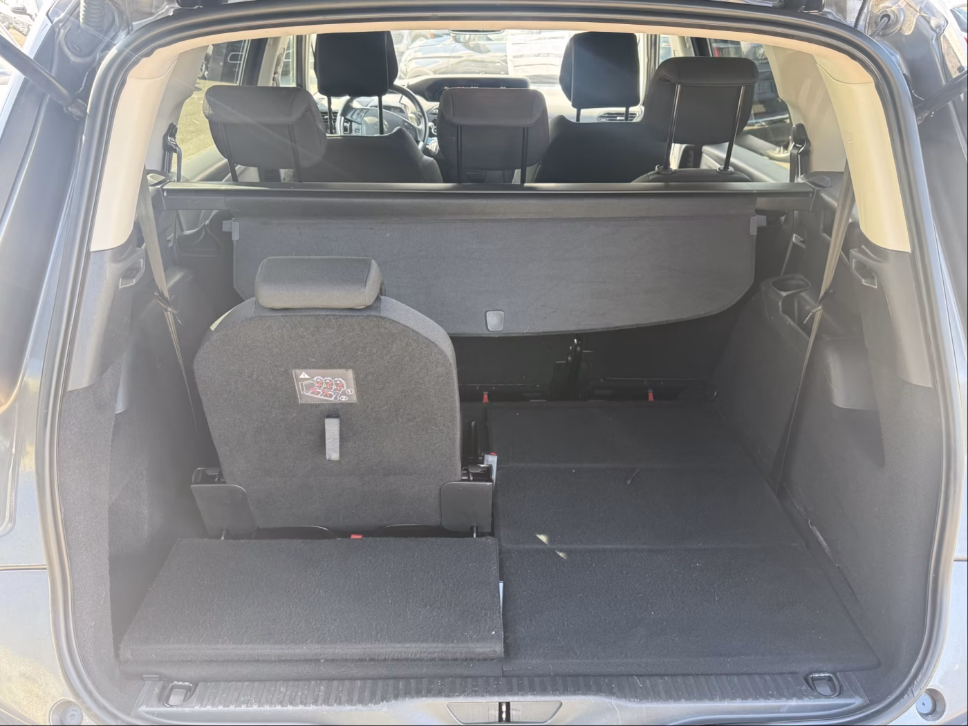 Citroen C4 Spacetourer фото 15