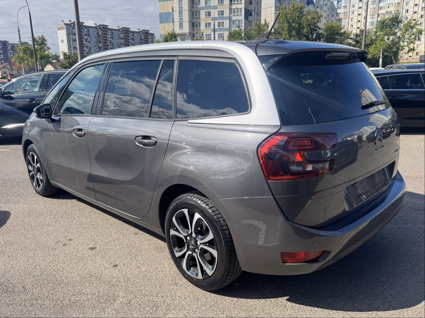 Citroen C4 Spacetourer фото 5