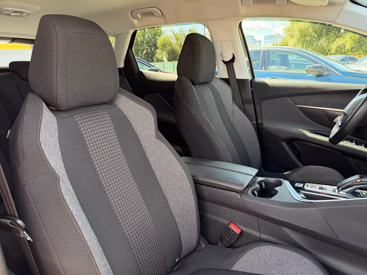 Peugeot 3008 фото 19
