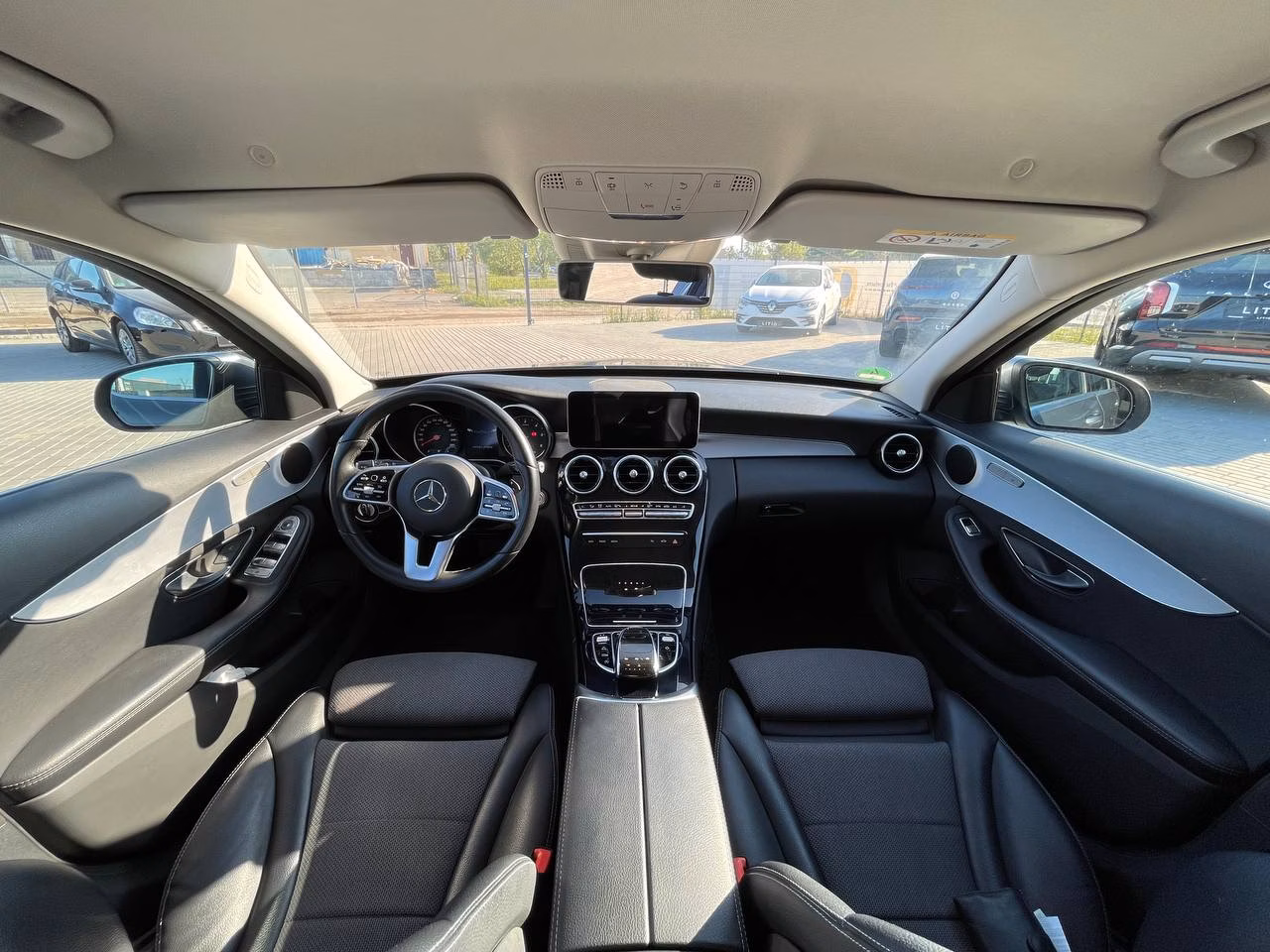 Mercedes-Benz C-Класс фото 12