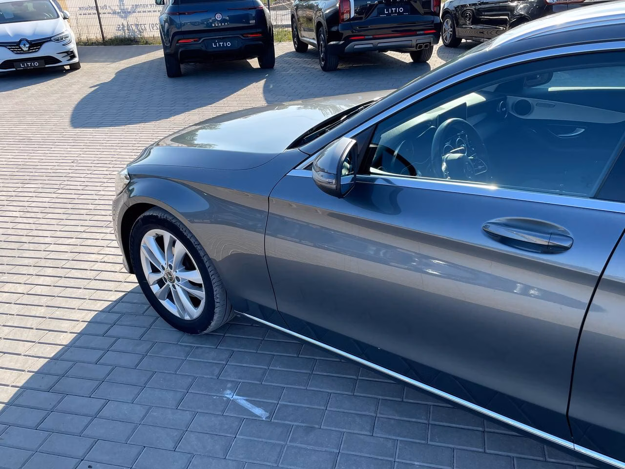 Mercedes-Benz C-Класс фото 3