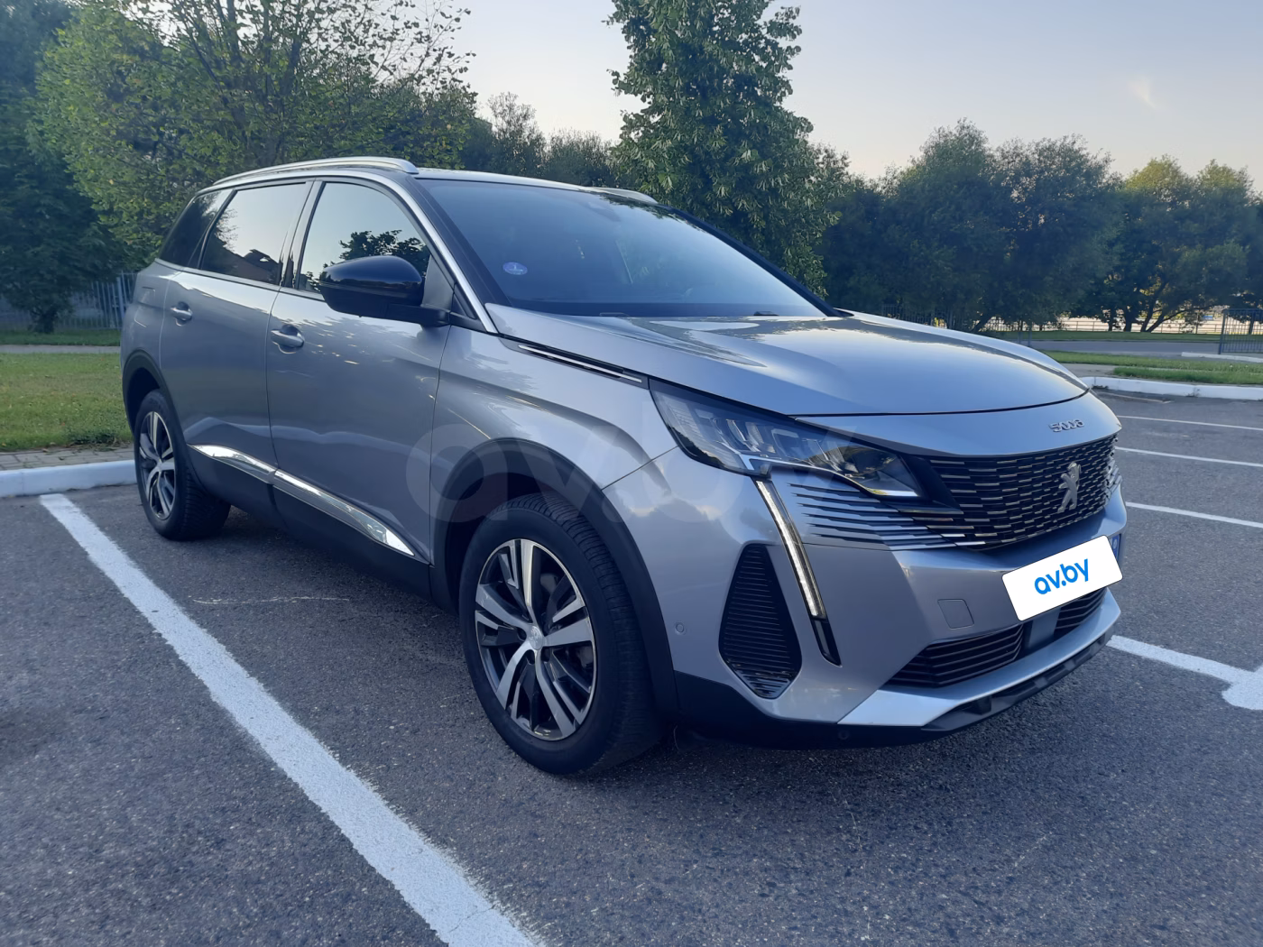 Peugeot 5008 фото 3