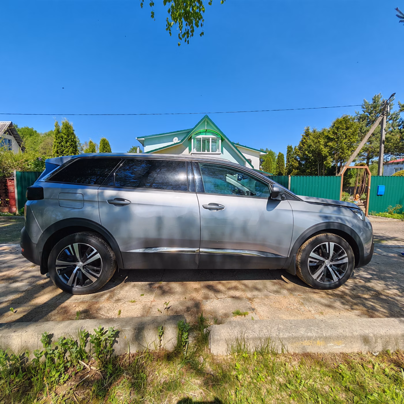 Peugeot 5008 фото 4