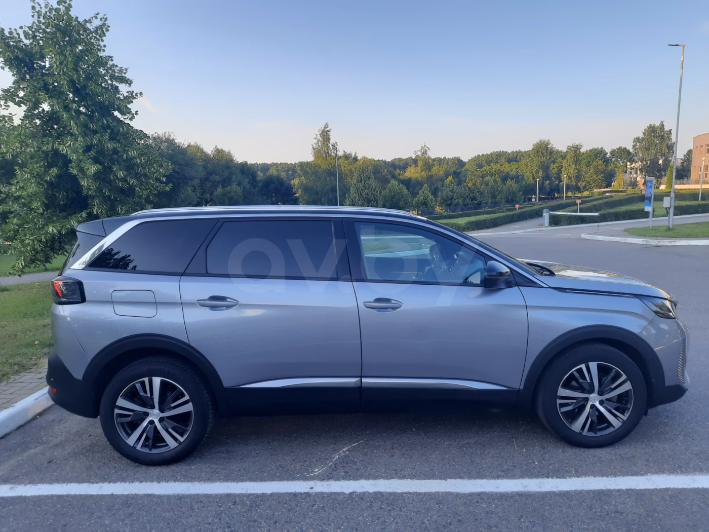 Peugeot 5008 фото 4