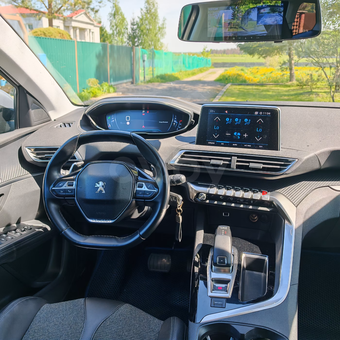 Peugeot 5008 фото 12