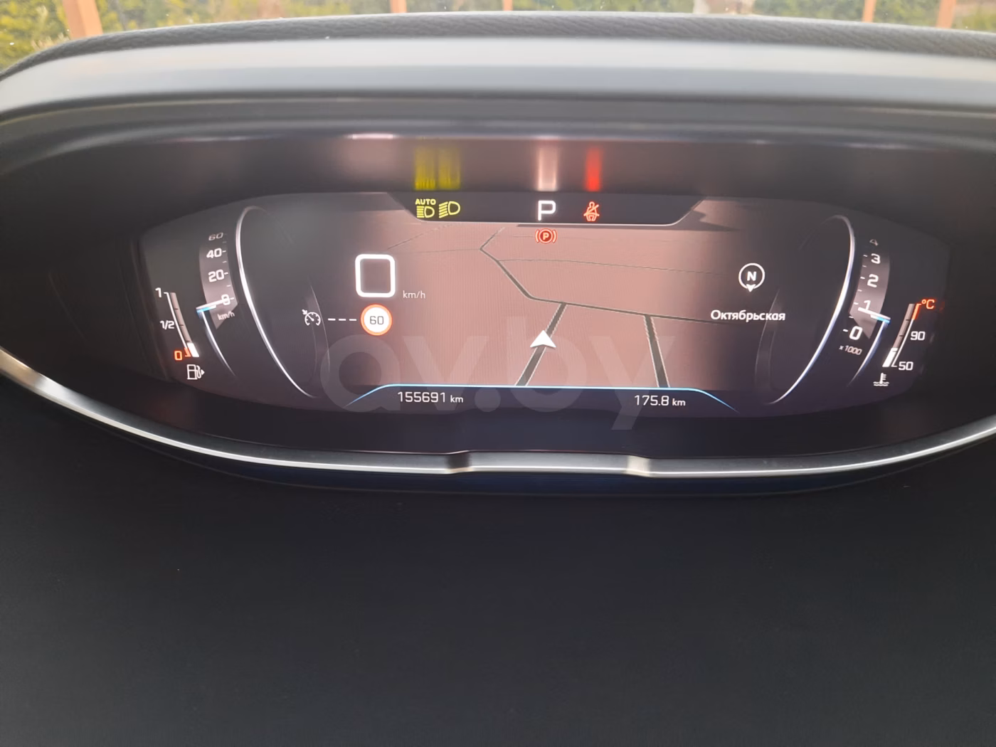 Peugeot 5008 фото 15