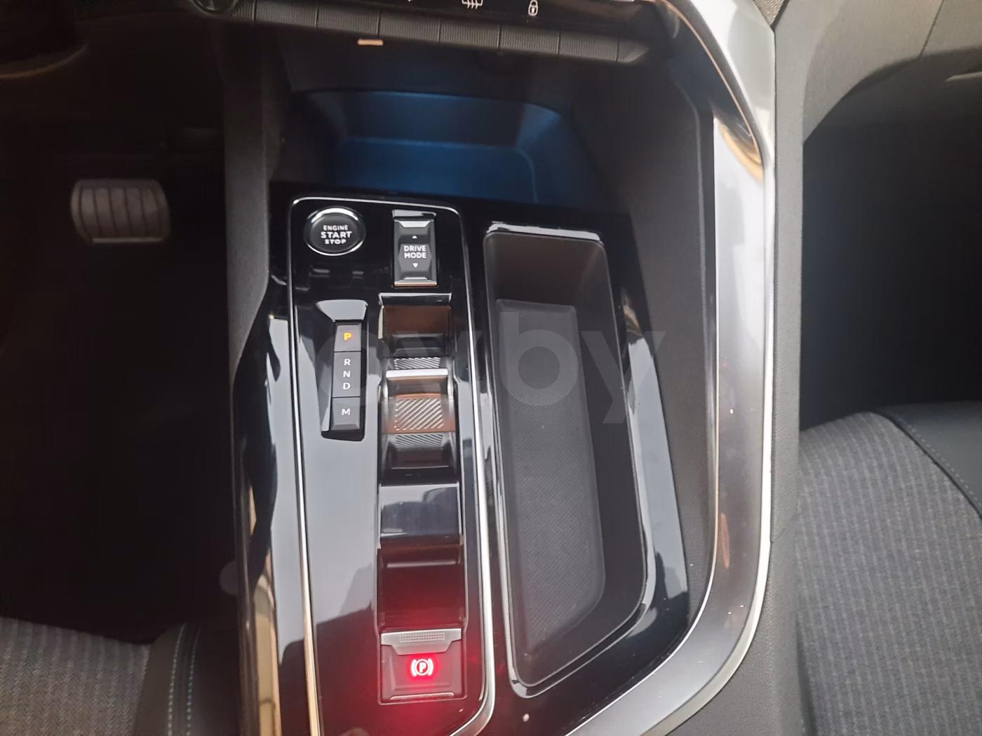 Peugeot 5008 фото 19
