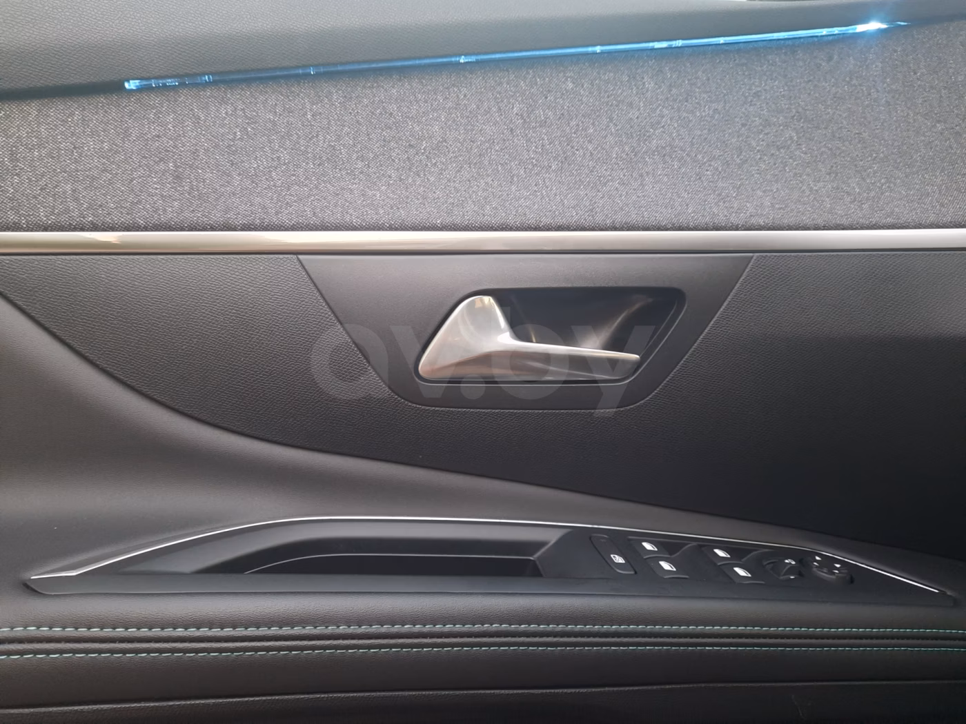 Peugeot 5008 фото 22
