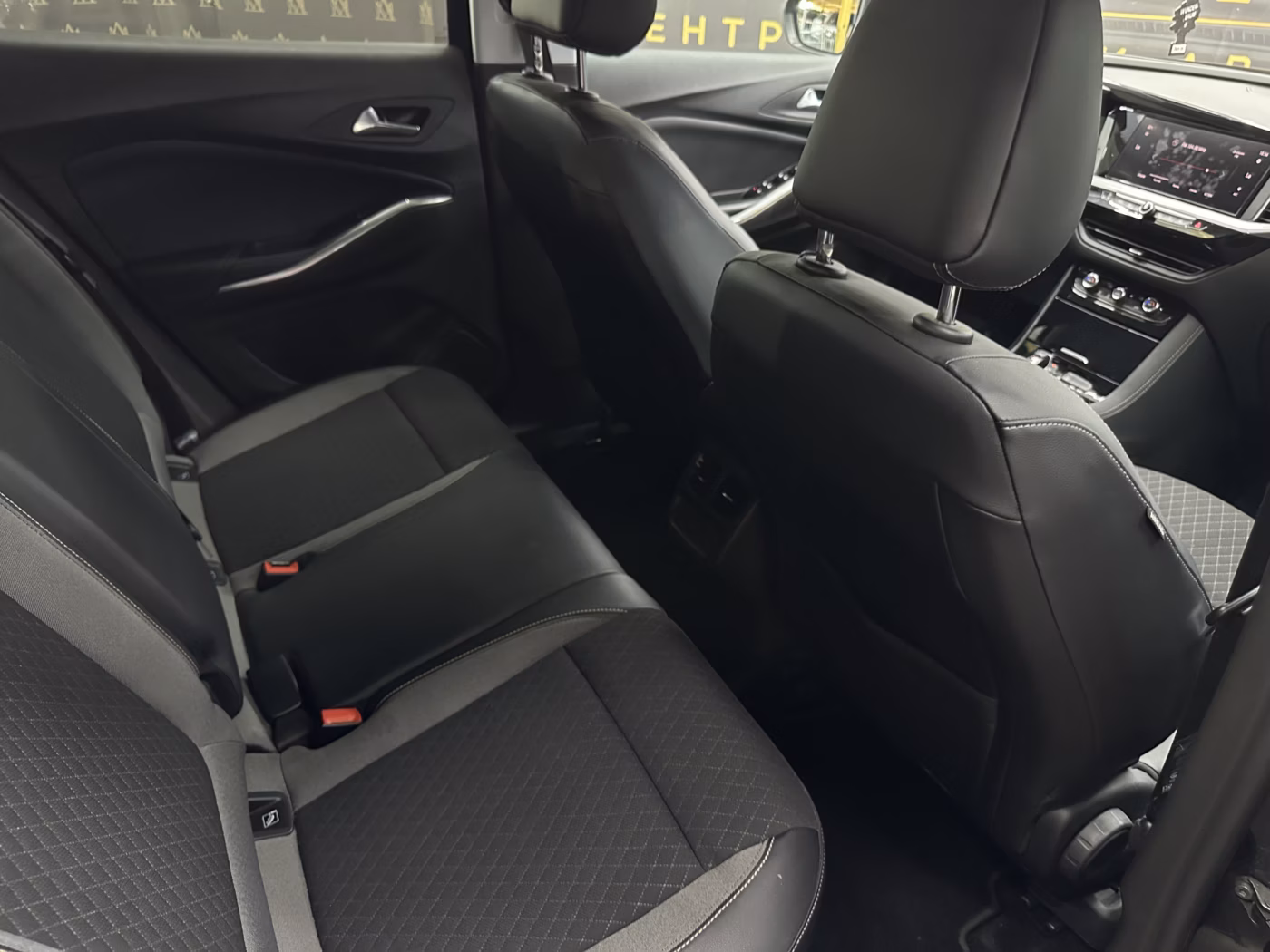 Opel Grandland X фото 27