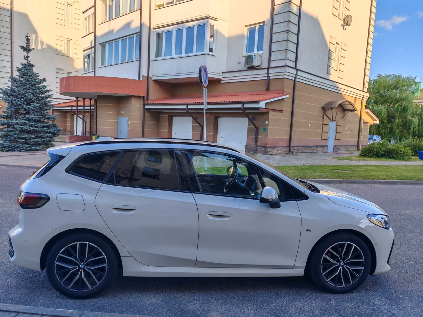 BMW 2 серия Active Tourer фото 7