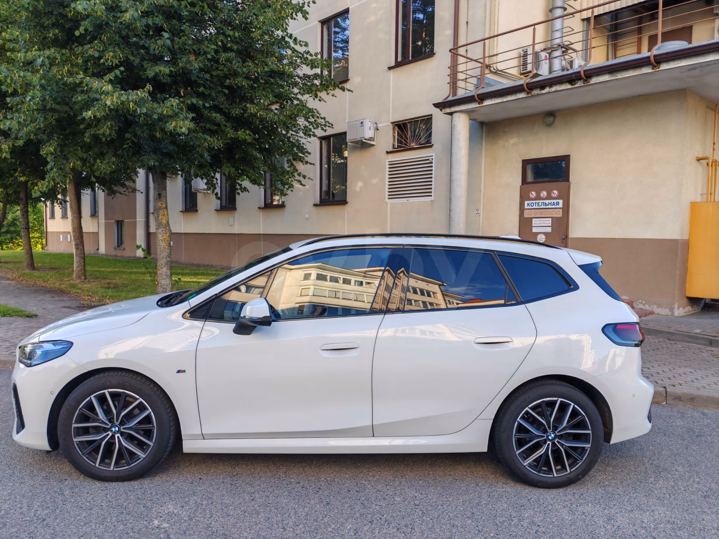 BMW 2 серия Active Tourer фото 6