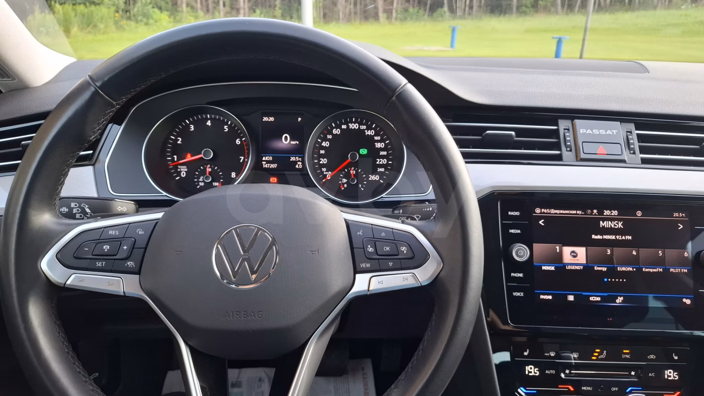 Volkswagen Passat фото 12