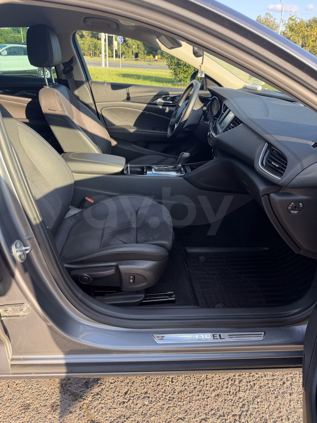 Opel Insignia фото 9