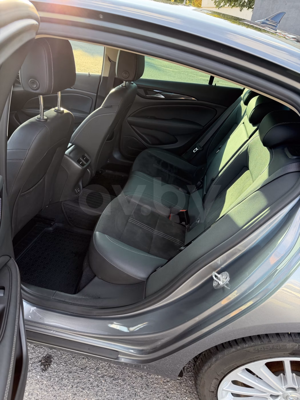 Opel Insignia фото 4