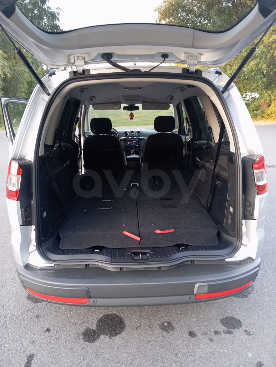 Ford Galaxy фото 11