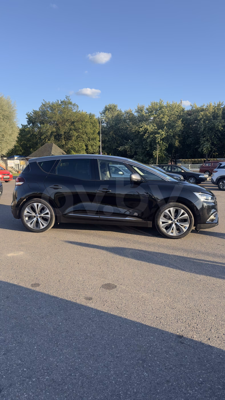Renault Scenic фото 8