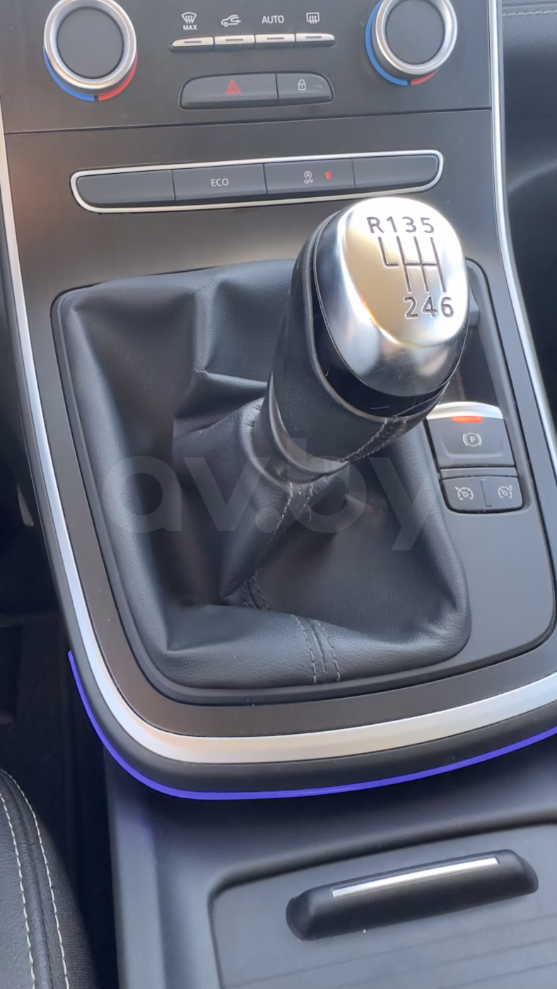 Renault Scenic фото 21