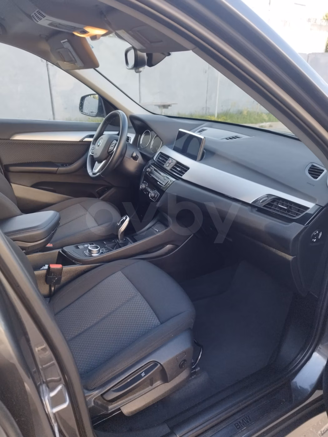 BMW X1 фото 8