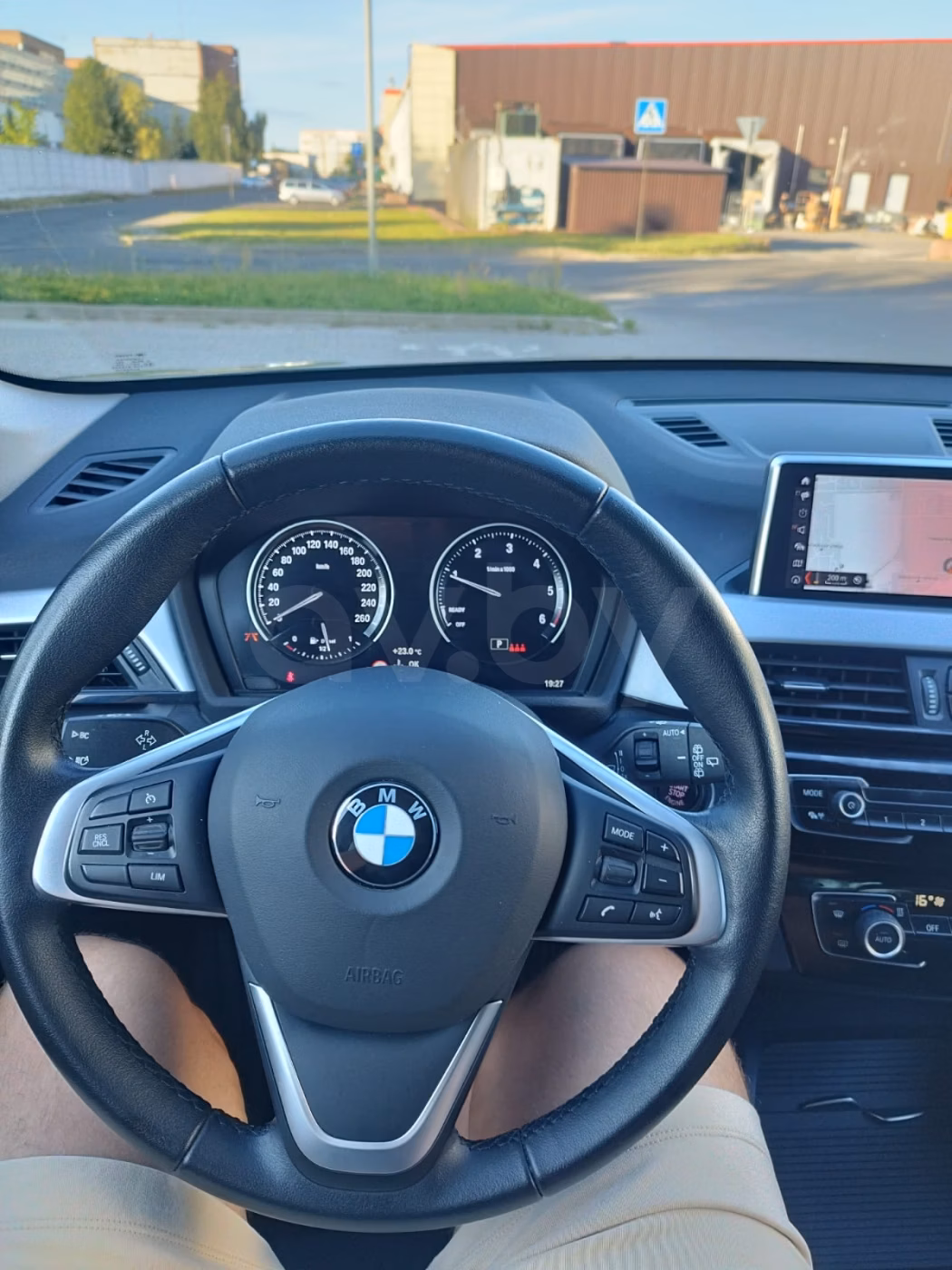 BMW X1 фото 13