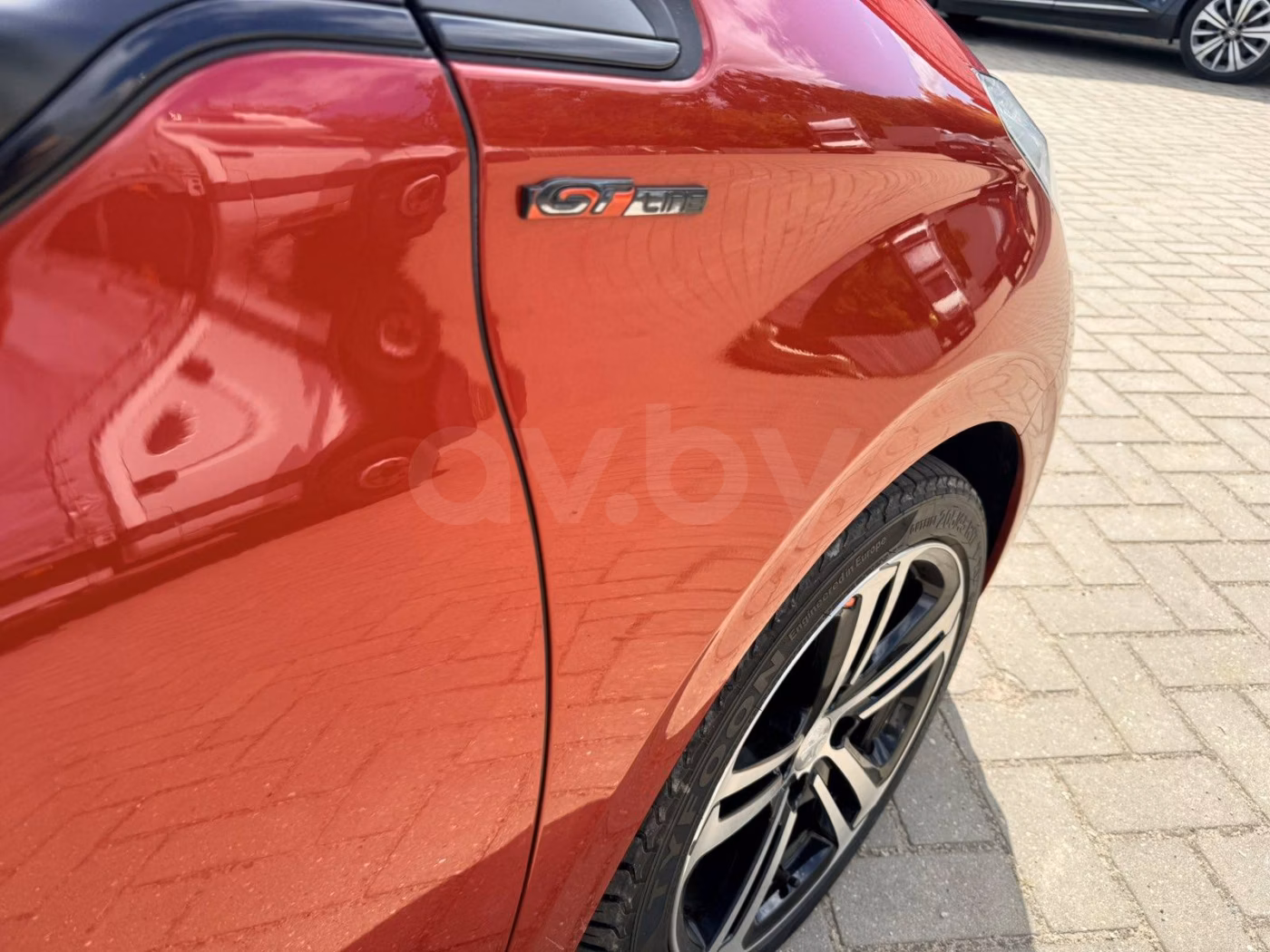 Peugeot 208 фото 29