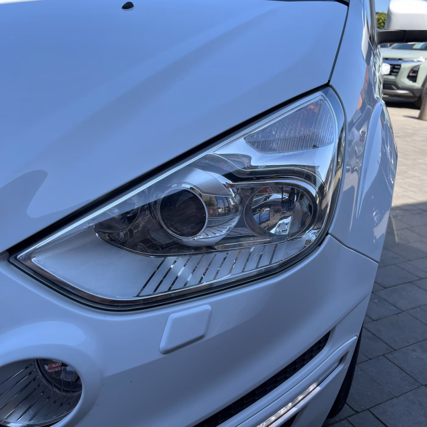 Ford S-MAX фото 8