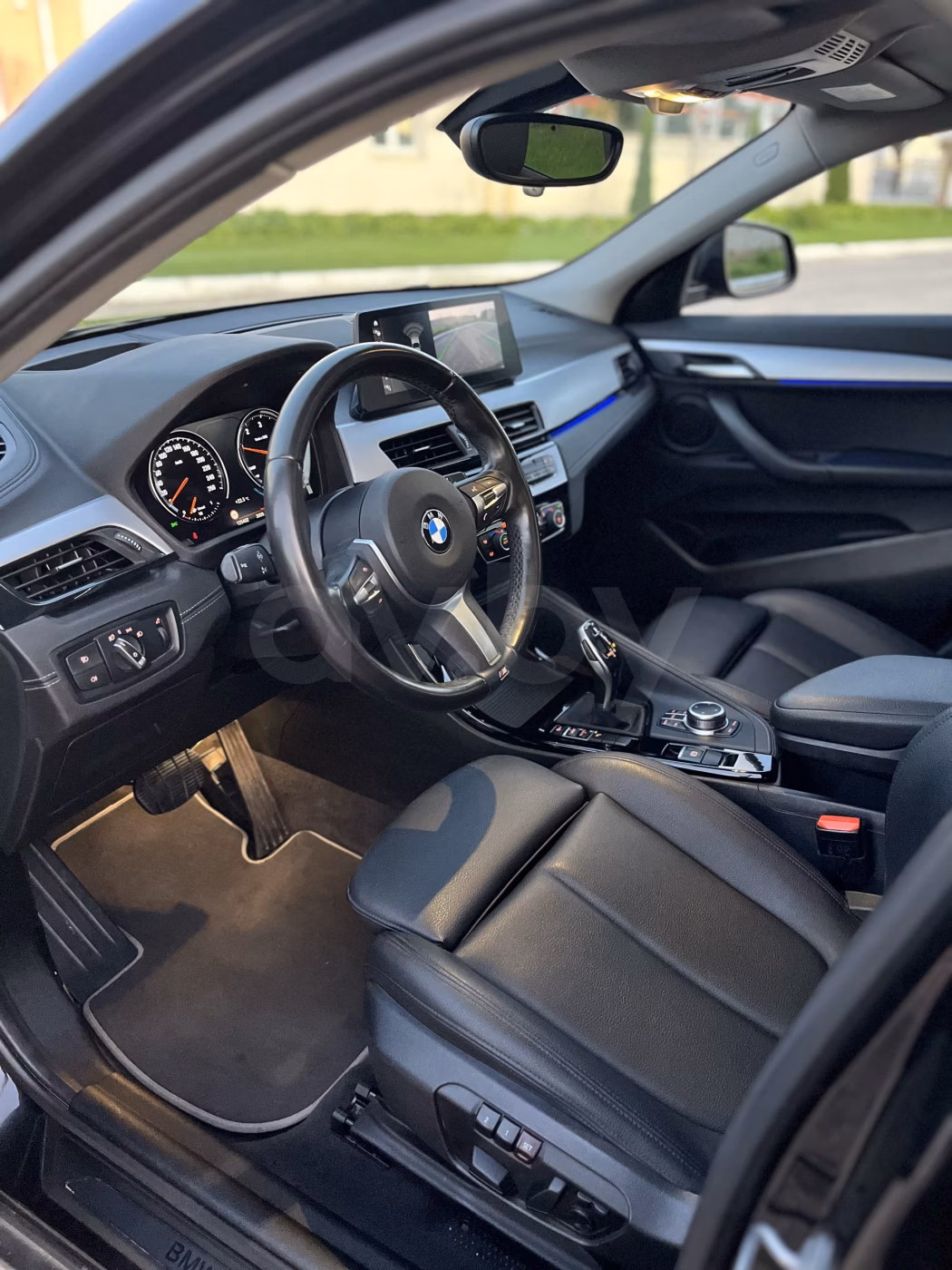 BMW X2 фото 14
