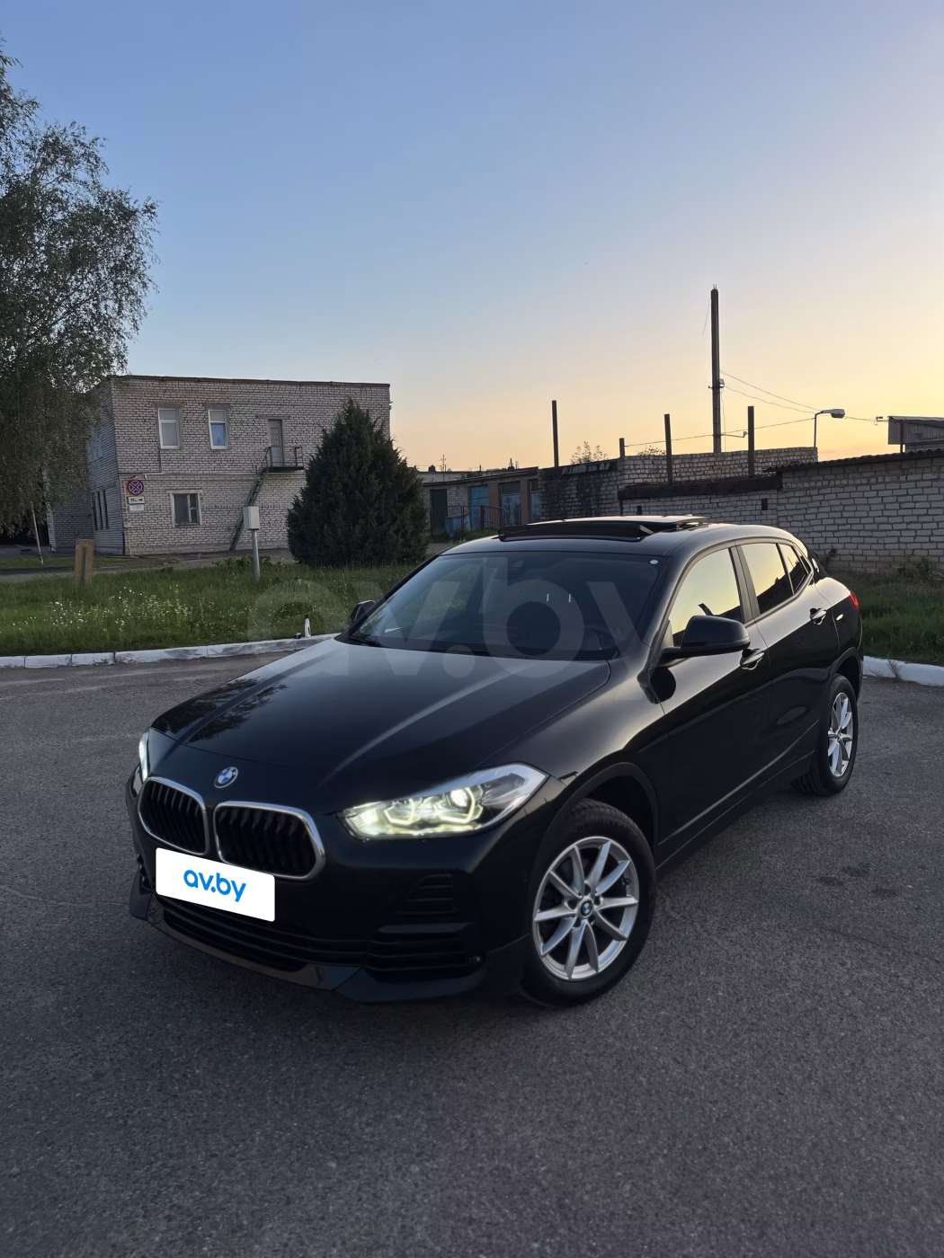 BMW X2