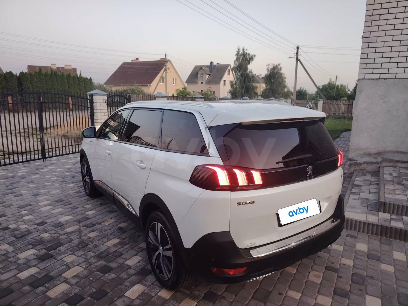 Peugeot 5008 фото 4