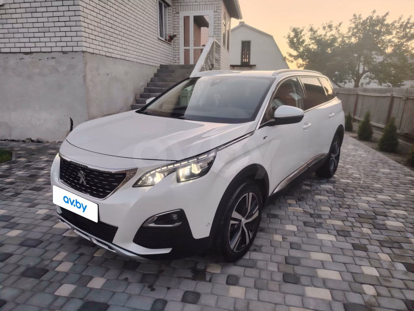Peugeot 5008