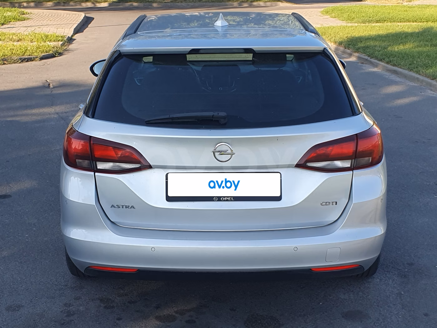 Opel Astra фото 2