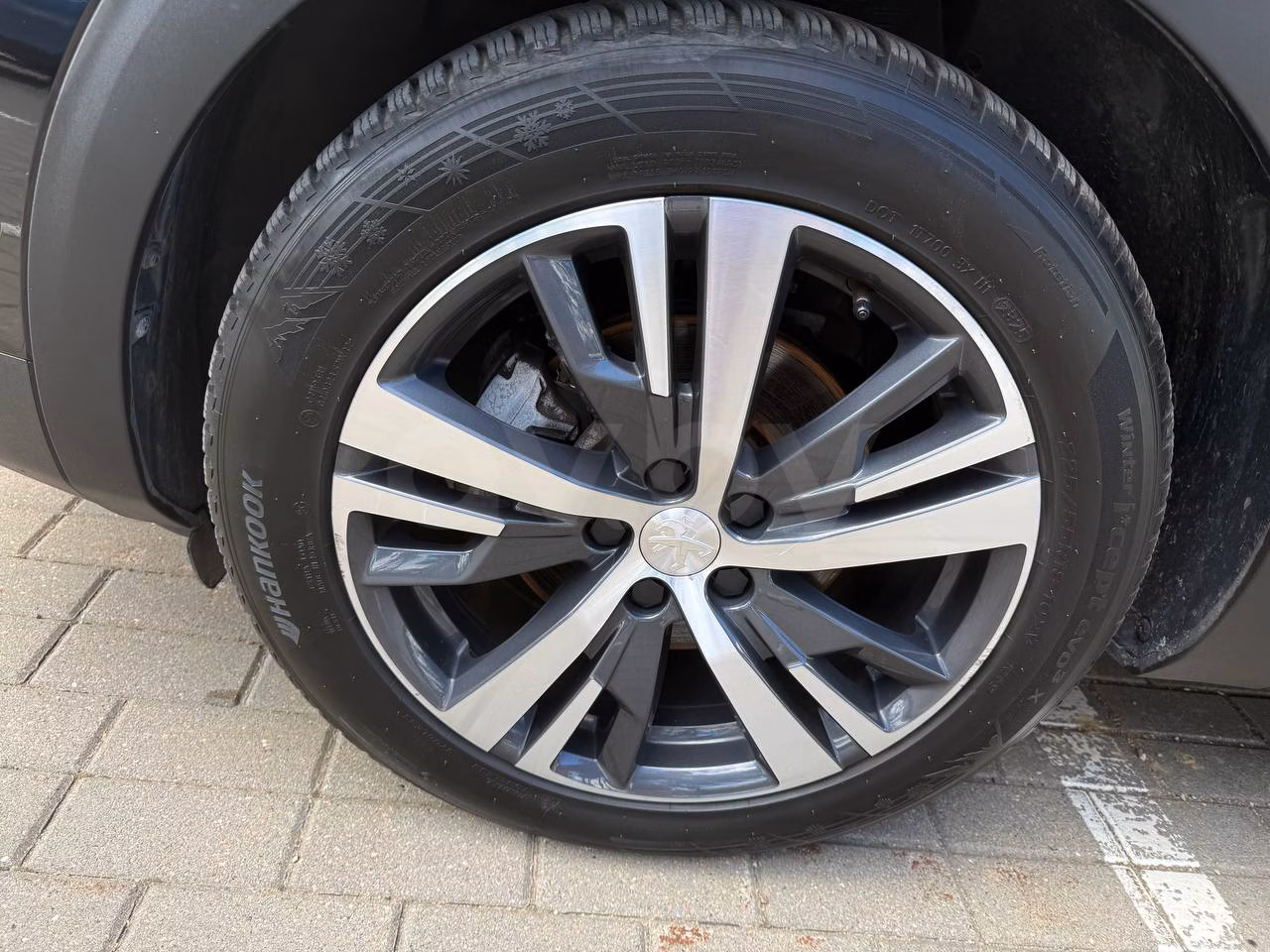 Peugeot 5008 фото 10