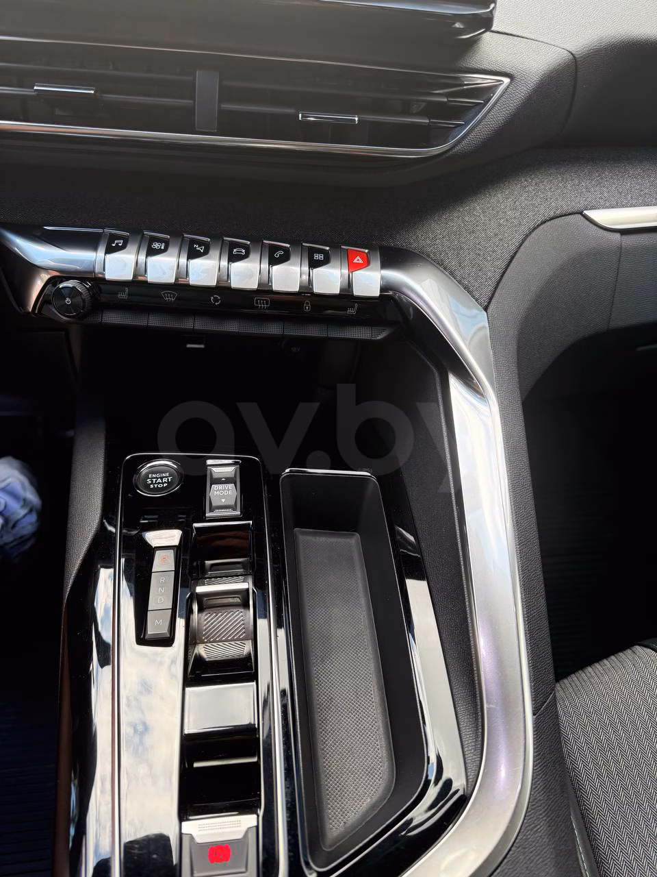 Peugeot 5008 фото 15