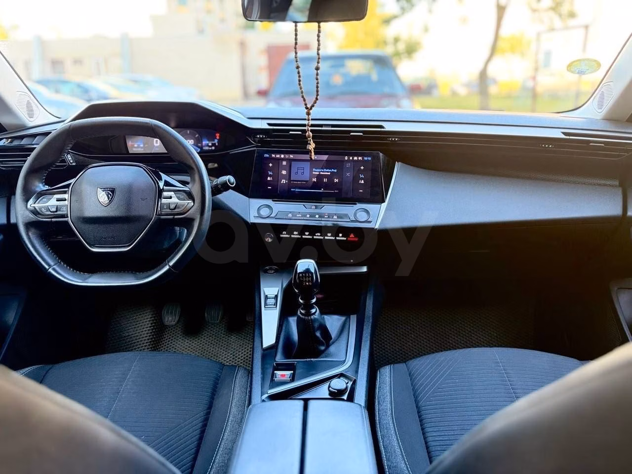 Peugeot 308 фото 3